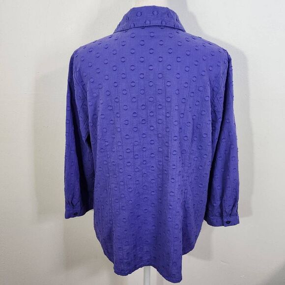 Denim & Co. Purple Swiss Dot Blouse Size Small Purple Button Down Top - Picture 4 of 7